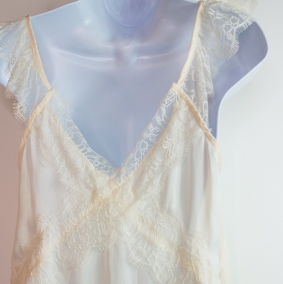 Vici Love Language Lace Camisole in Ecru - Picture 12 of 13